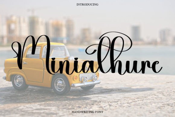 Miniathure: A Luxurious Script Font
